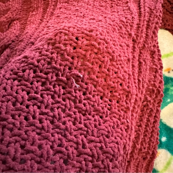 Aeropostale size small sweater - Picture 6 of 8